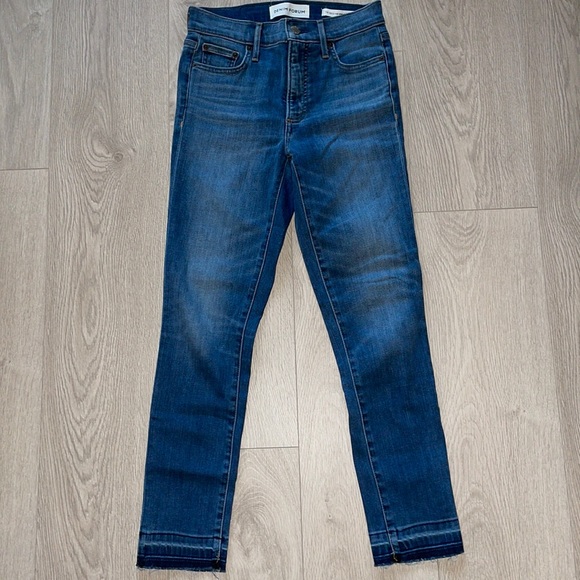 Aritzia Denim Forum Nico Mod Rise Skinny Crop Jeans - Picture 4 of 8